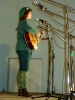 Берет немыслимый такой на ней... (А.Гурова, «Зелёные гитары», Москва)